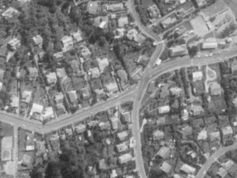 127a Hackthorne Road from the air, 1975-1979