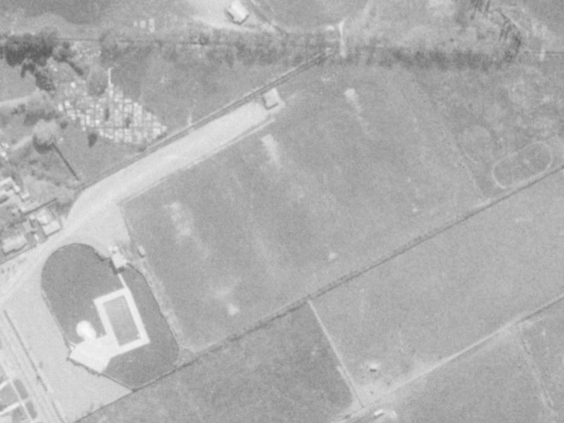 11 Annie Going Lane from the air, 1975-1979