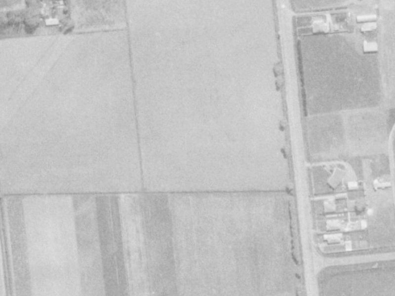 2 Cabbage Close from the air, 1975-1979