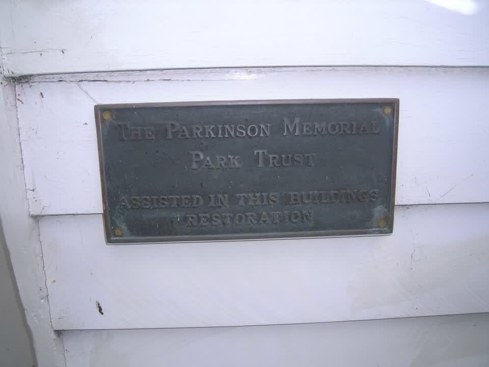 the register’s photograph of the plaque at Cholmondeley Reserve