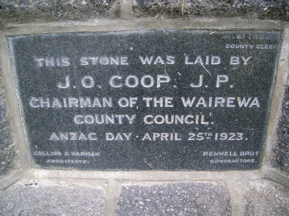 the register’s photograph of the plaque at Little River War Memorial