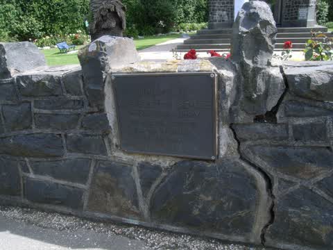 plaque photograph, Cenotaph War Memorial