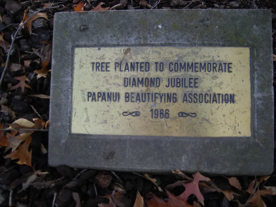 the register’s photograph of the plaque at Papanui Memorial Reserve