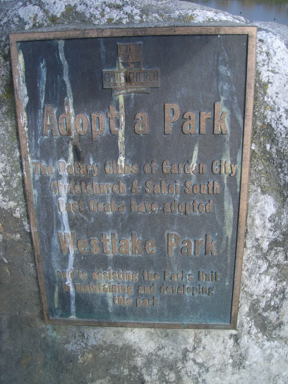 the register’s photograph of the plaque at Westlake Reserve