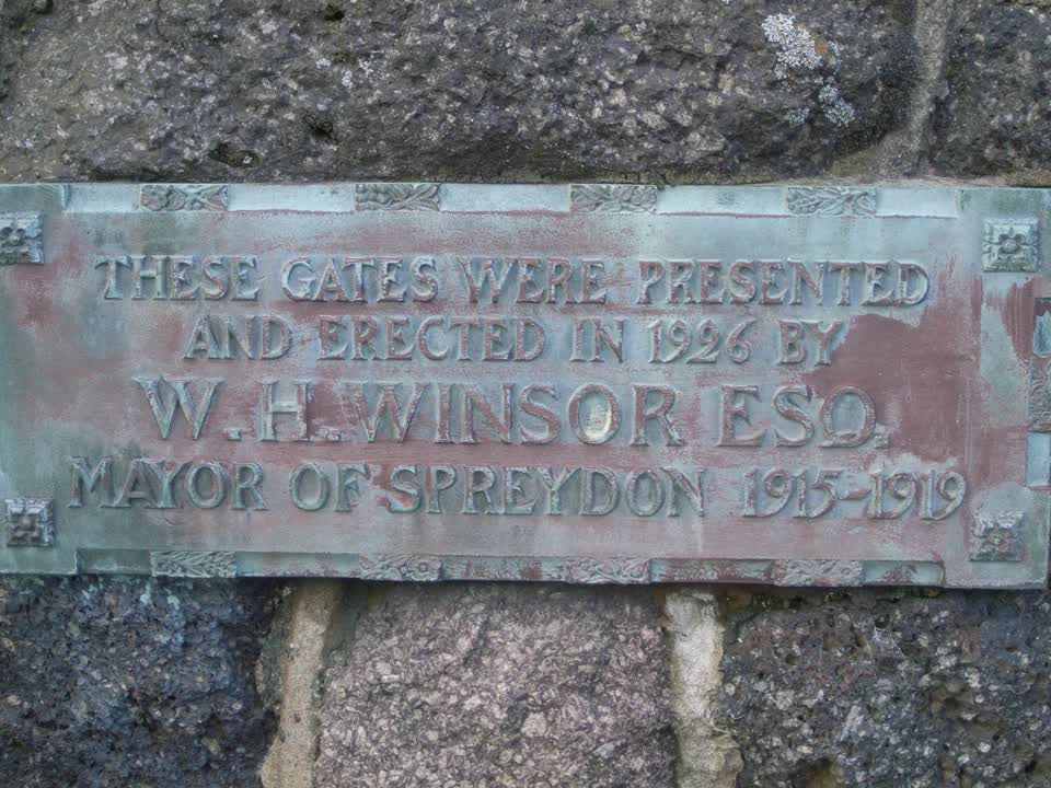 the register’s photograph of the plaque at Barrington Park