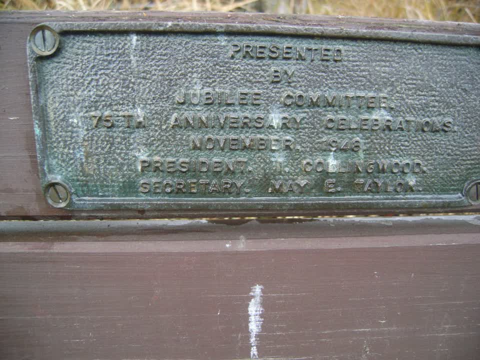 the register’s photograph of the plaque at Sydenham School Memorial