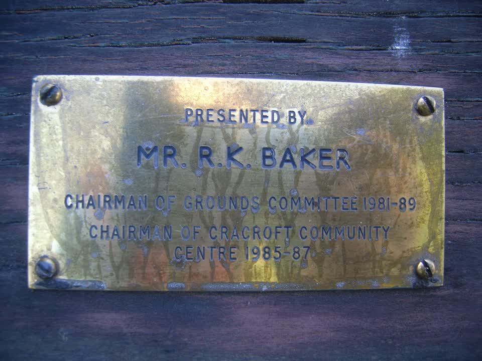 the register’s photograph of the plaque at Holmcroft Reserve