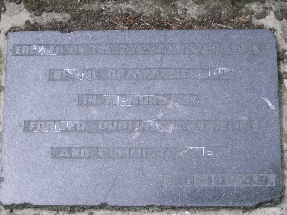 the register’s photograph of the plaque at Monro Playground
