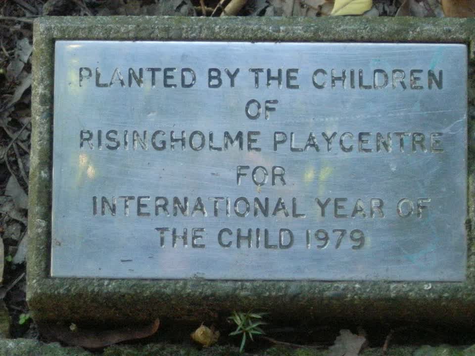 the register’s photograph of the plaque at Risingholme Park