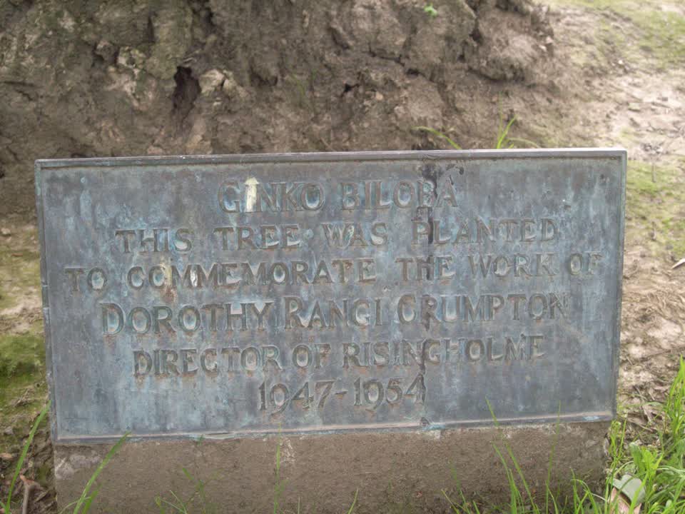 the register’s photograph of the plaque at Risingholme Park