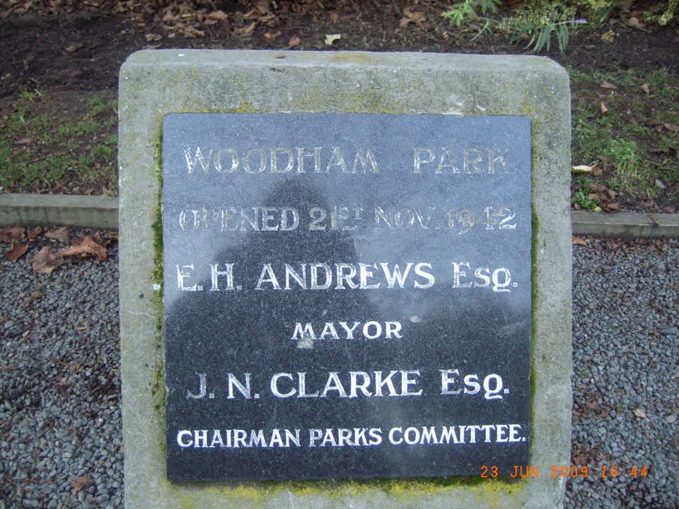 the register’s photograph of the plaque at Woodham Park