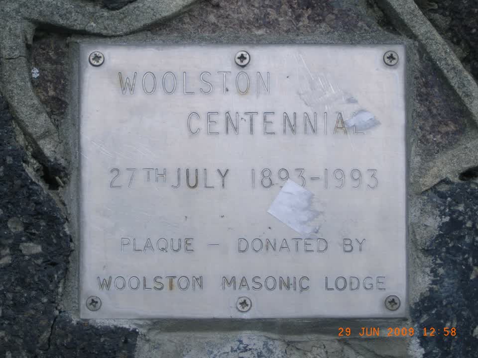 the register’s photograph of the plaque at Woolston Park