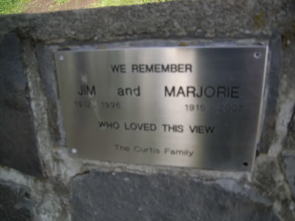 the register’s photograph of the plaque at Nicholson Park