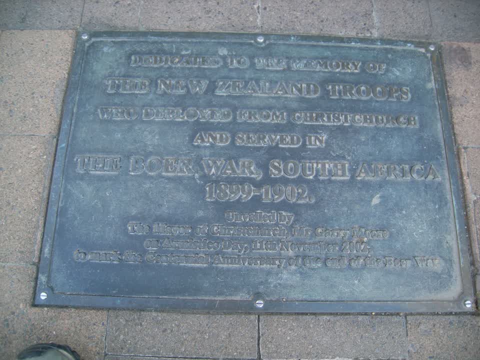 the register’s photograph of the plaque at Queen Victoria