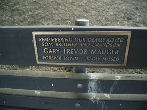 plaque photograph, Ruru Lawn Cemetery