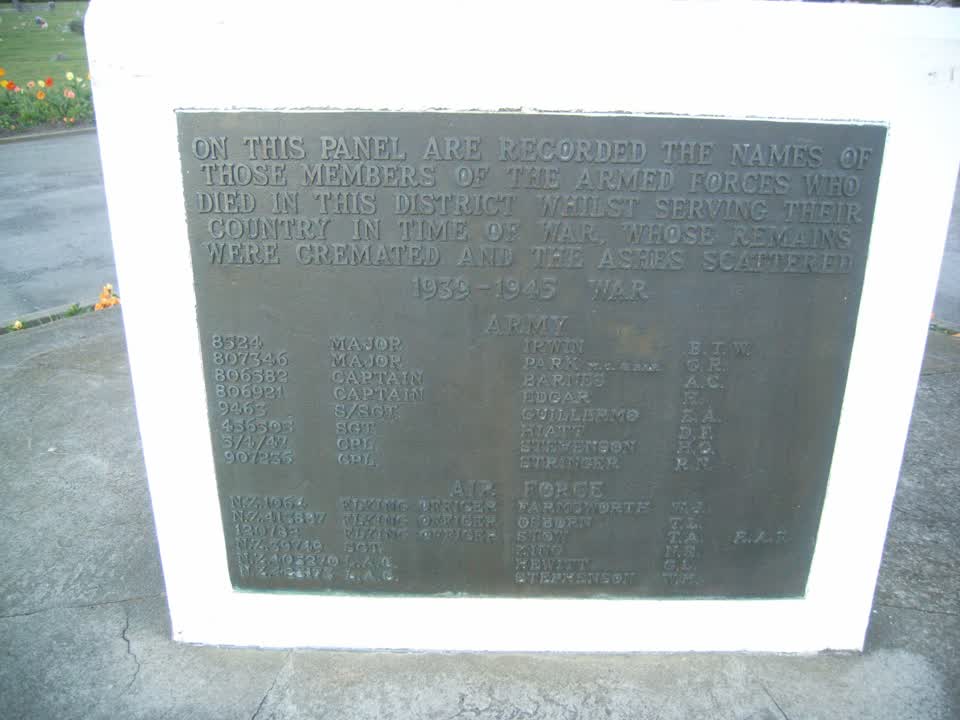 the register’s photograph of the plaque at Ruru Lawn Cemetery