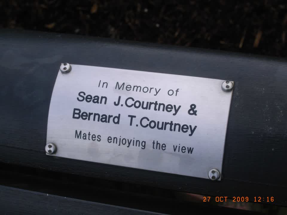 the register’s photograph of the plaque at Mona Vale