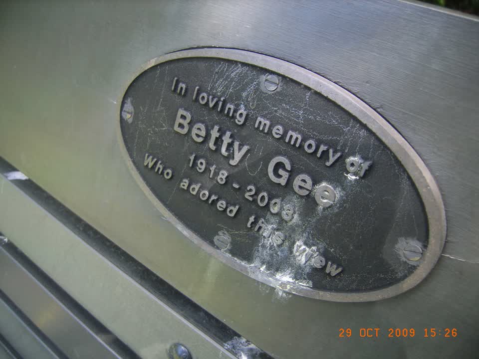 the register’s photograph of the plaque at Mona Vale