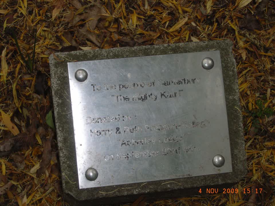 the register’s photograph of the plaque at Mona Vale