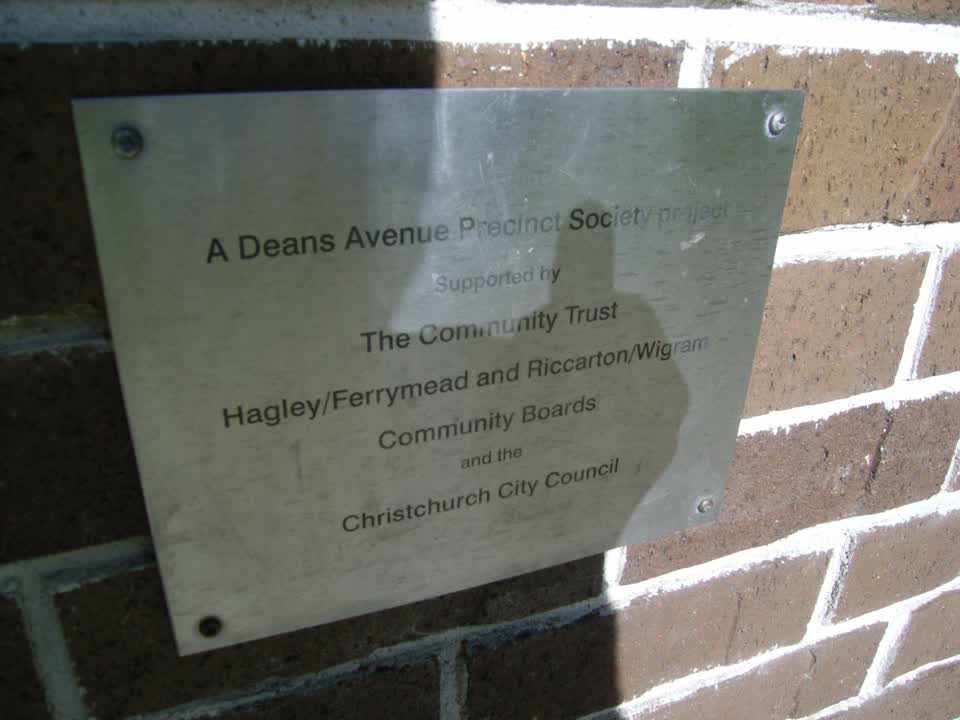 the register’s photograph of the plaque at Hagley Park South