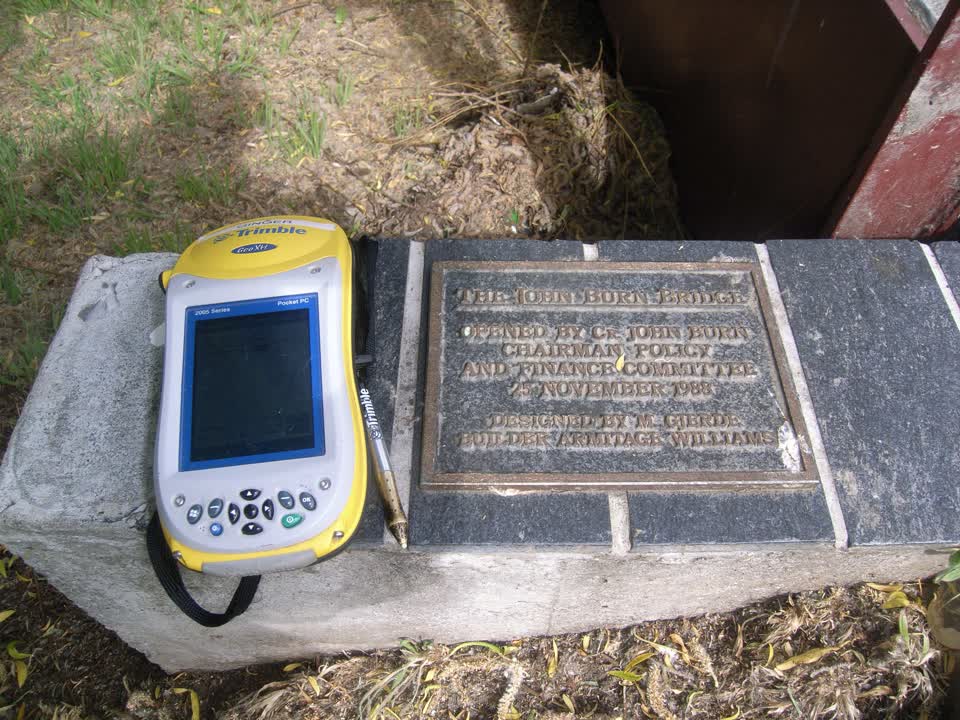 the register’s photograph of the plaque at Hagley Park North