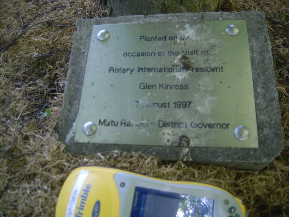the register’s photograph of the plaque at Hagley Park North