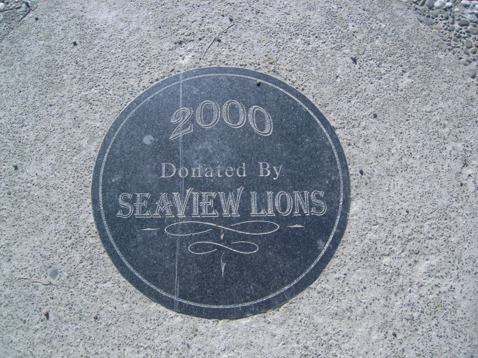 the register’s photograph of the plaque at Bexley Wetland