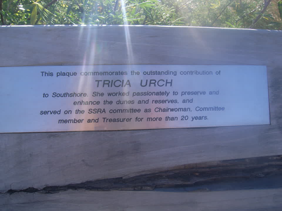 the register’s photograph of the plaque at Spit Reserve