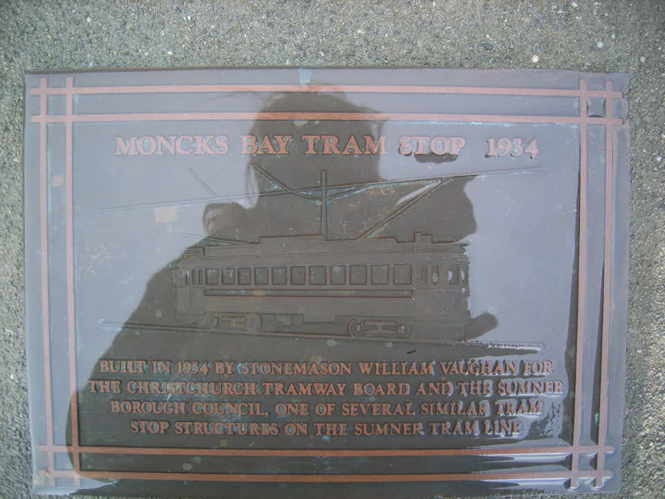the register’s photograph of the plaque at Avon And Heathcote Estuary