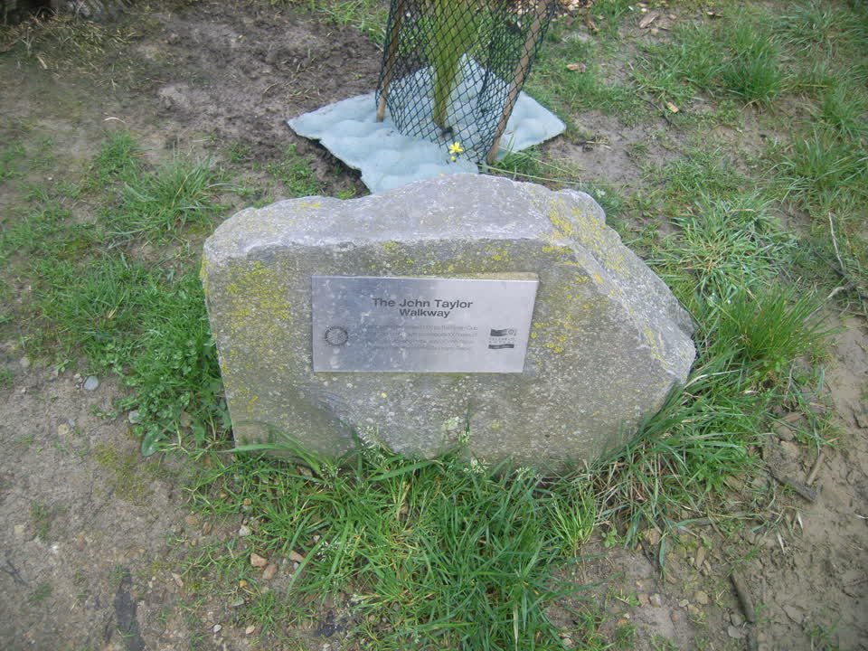 the register’s photograph of the plaque at Halswell Quarry Park