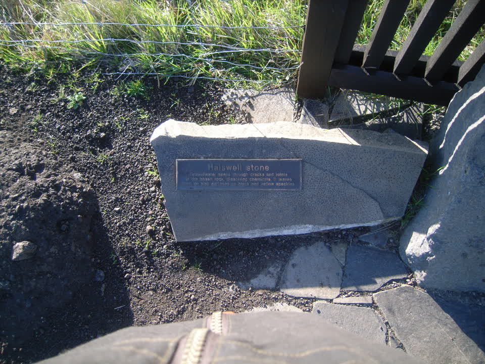 the register’s photograph of the plaque at Halswell Quarry Park