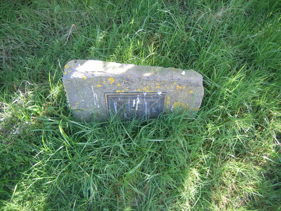 the register’s photograph of the plaque at Halswell Quarry Park