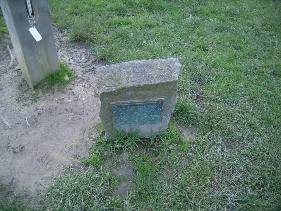 the register’s photograph of the plaque at Halswell Quarry Park