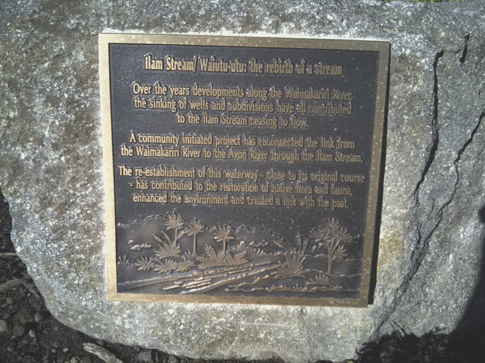 the register’s photograph of the plaque at Avonhead Park