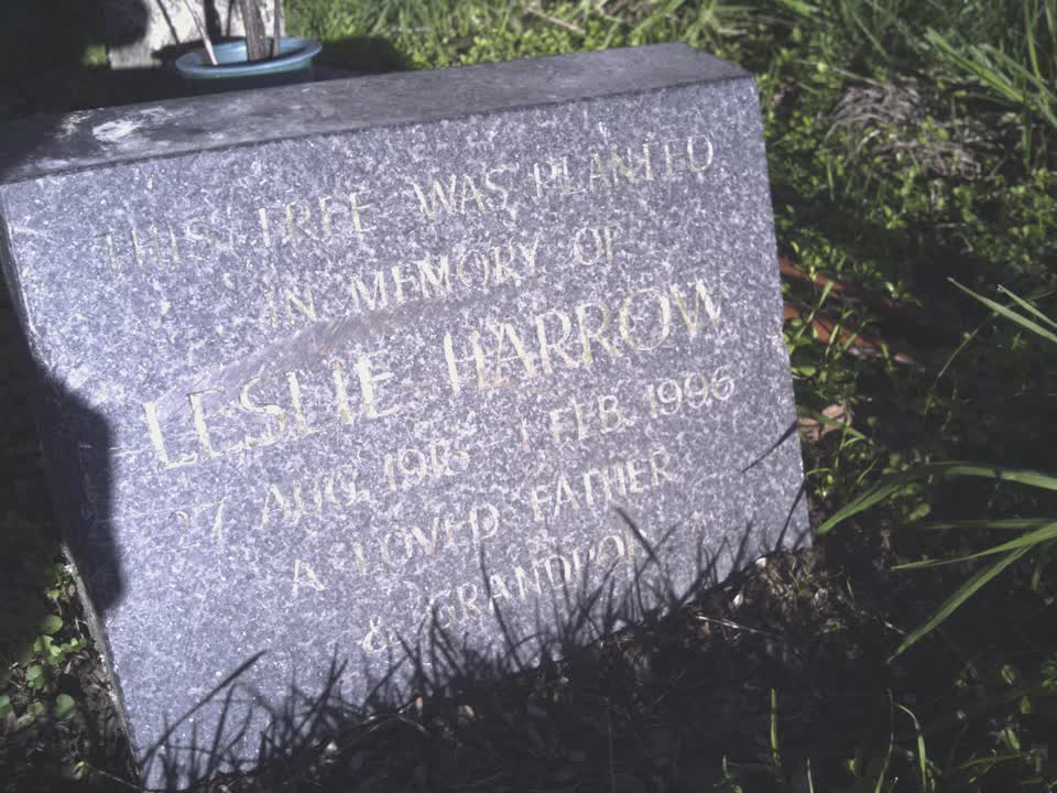 the register’s photograph of the plaque at Avonhead Cemetery