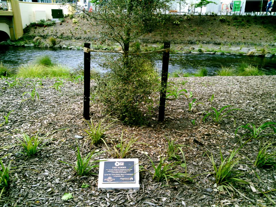 the register’s photograph of the plaque at Park Of Remembrance