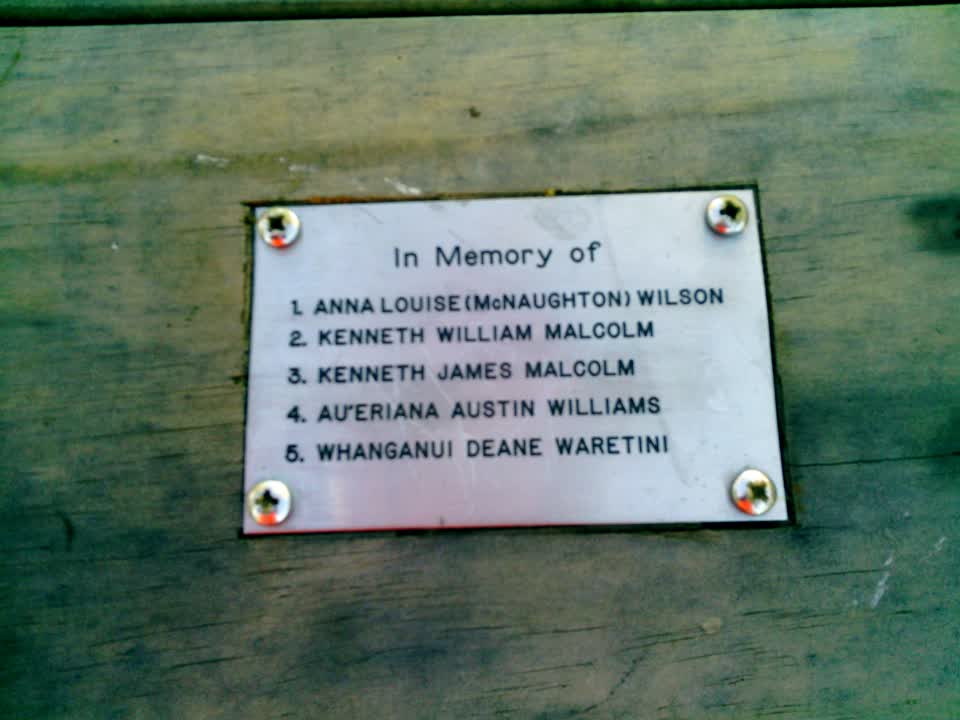 the register’s photograph of the plaque at Groynes