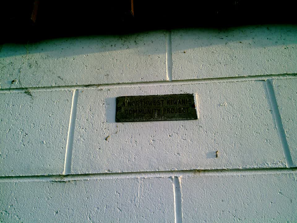 the register’s photograph of the plaque at Groynes