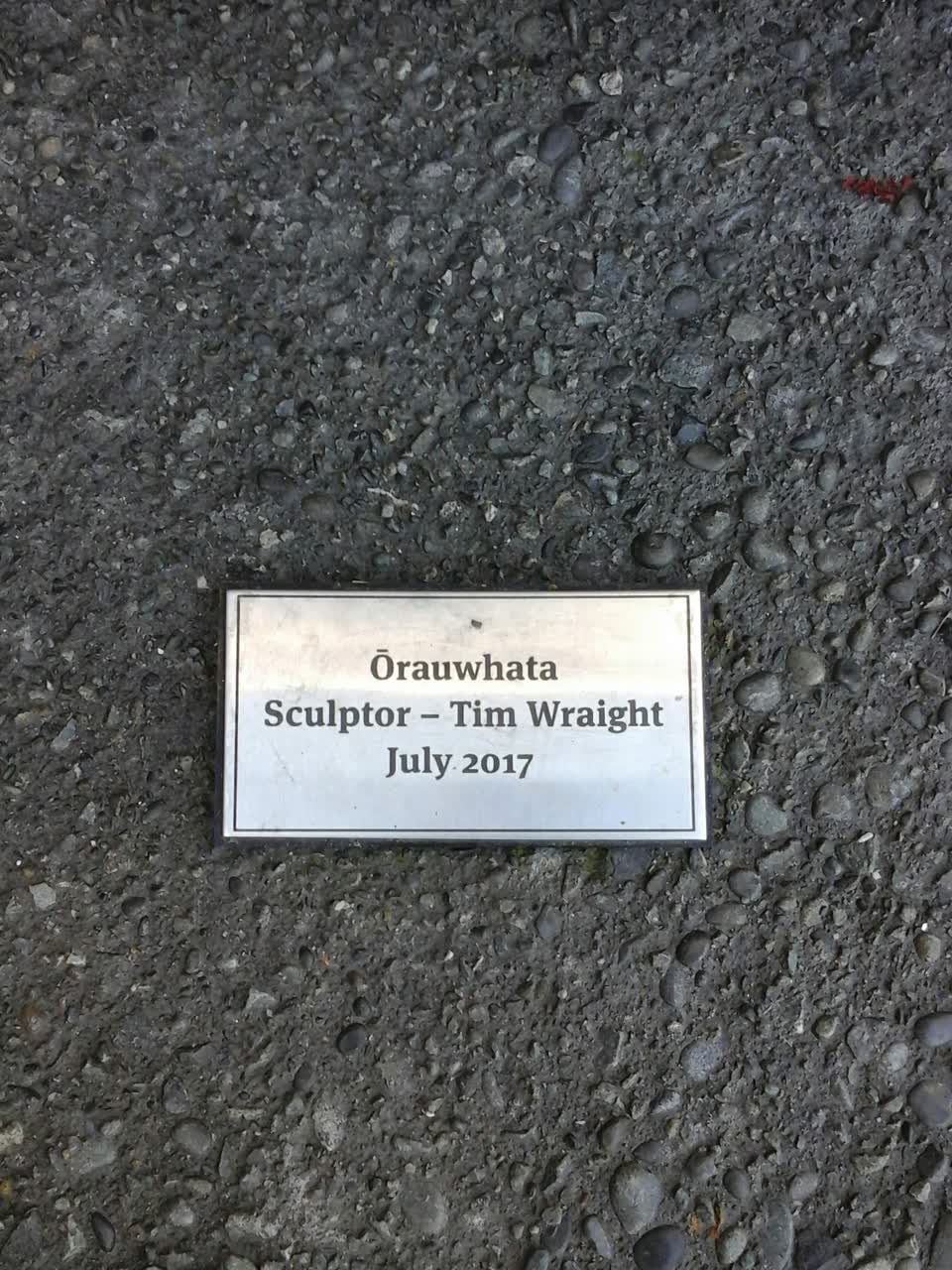 the register’s photograph of the plaque at Orauwhata