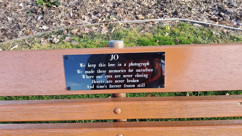 the register’s photograph of the plaque at Yaldhurst Cemetery
