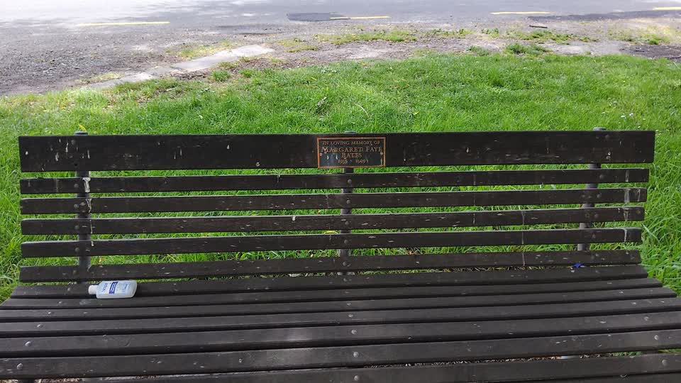 the register’s photograph of the plaque at Heathcote Riverbank Tr South