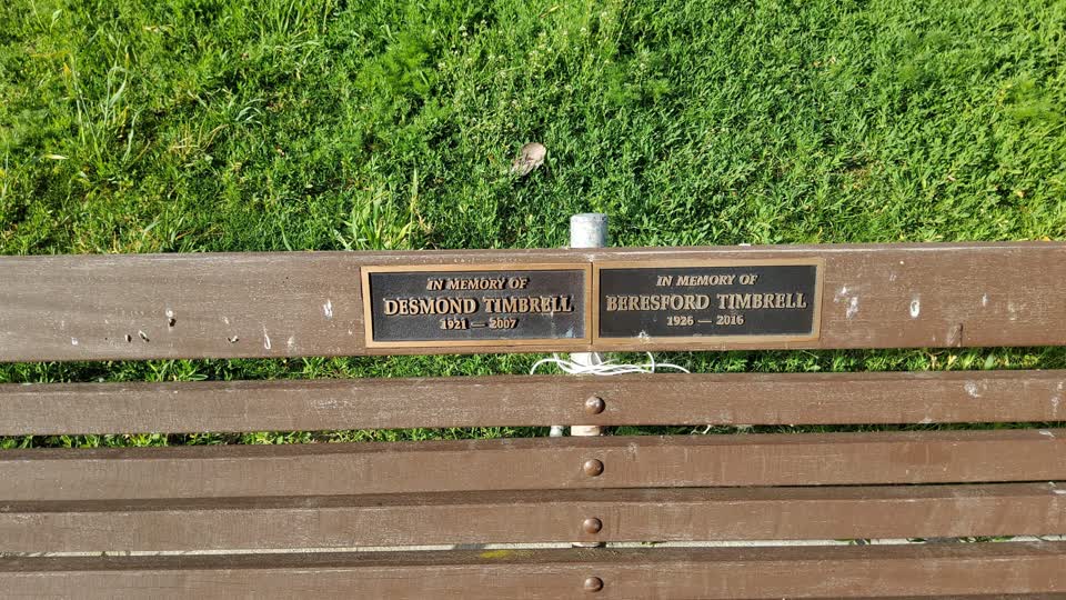the register’s photograph of the plaque at Heathcote Riverbank Tr South