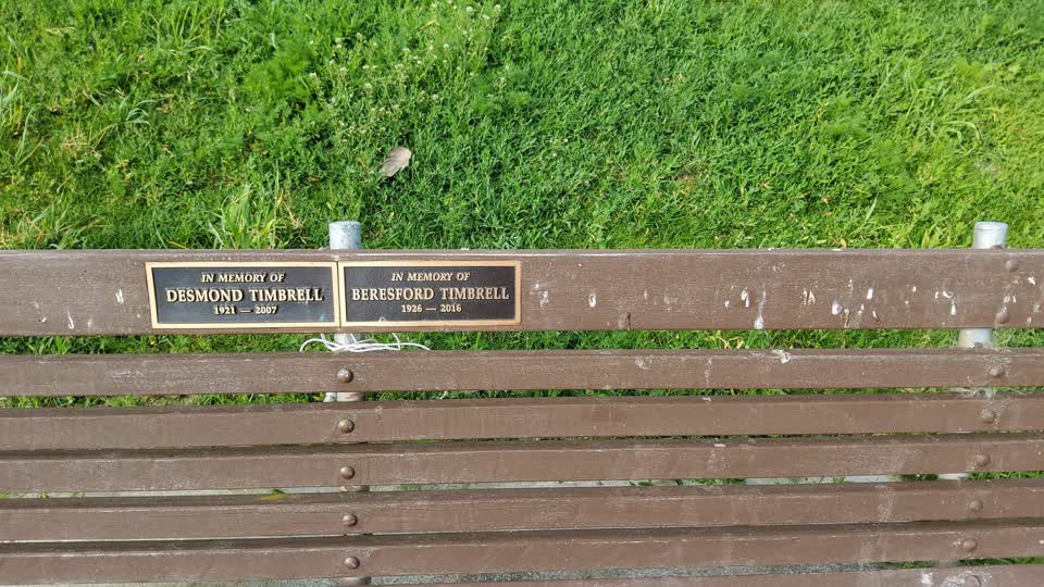 the register’s photograph of the plaque at Heathcote Riverbank Tr South
