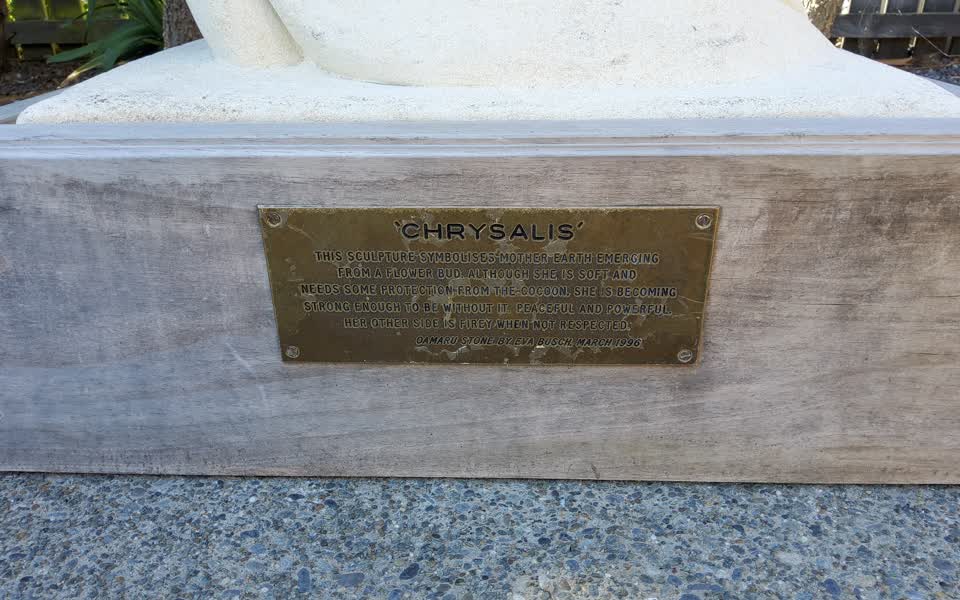the register’s photograph of the plaque at Parklands Library Queenspark