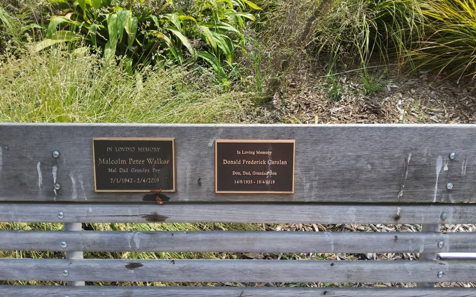 the register’s photograph of the plaque at Diamond Harbour Cemetery