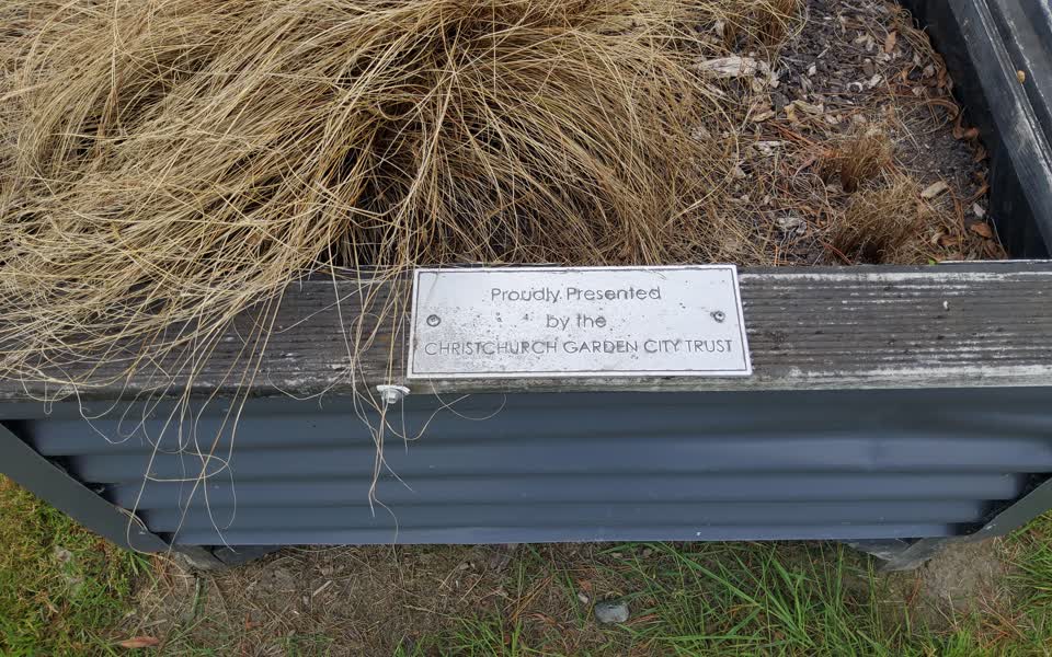 the register’s photograph of the plaque at South Brighton Community Centr