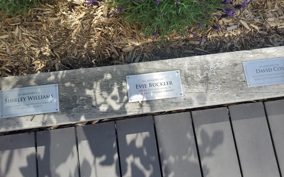 the register’s photograph of the plaque at Redcliffs Public Library