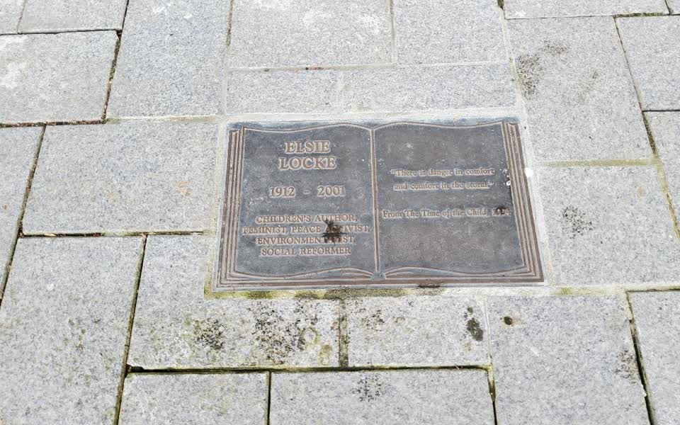 the register’s photograph of the plaque at Godley Statue Reserve