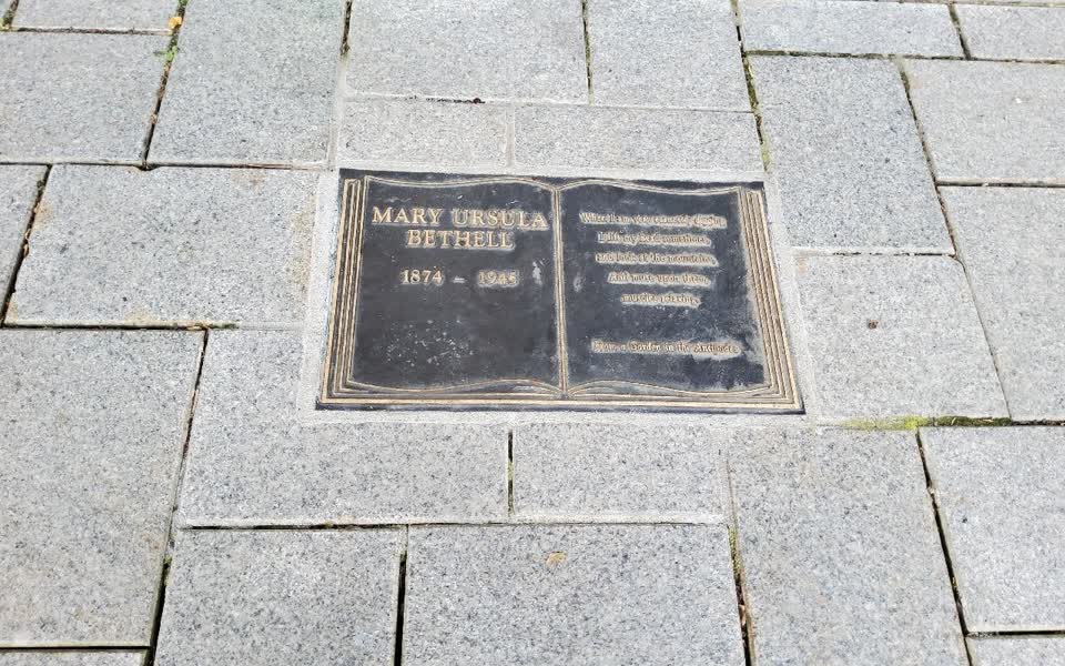 the register’s photograph of the plaque at Godley Statue Reserve