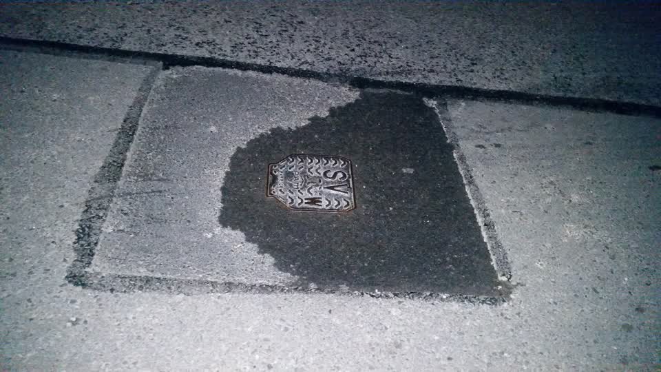 The photograph attached to this roading/streets report